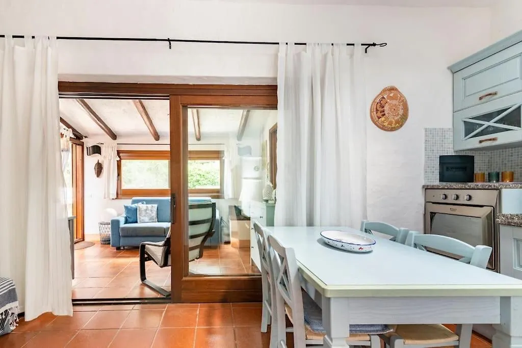 Residenze Coda Cavallo - Le Farfalle Capo Coda Cavallo Italy